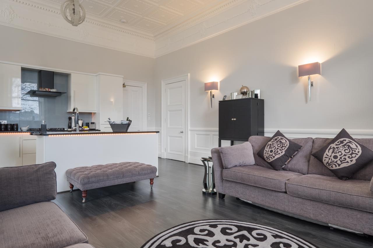 Marks At The Manor Luxury Riverside Apartments - Sleeps Up To 4, With Parking And Sky Tv Aberdeen Exterior photo