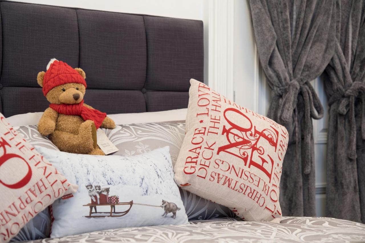 Marks At The Manor Luxury Riverside Apartments - Sleeps Up To 4, With Parking And Sky Tv Aberdeen Exterior photo