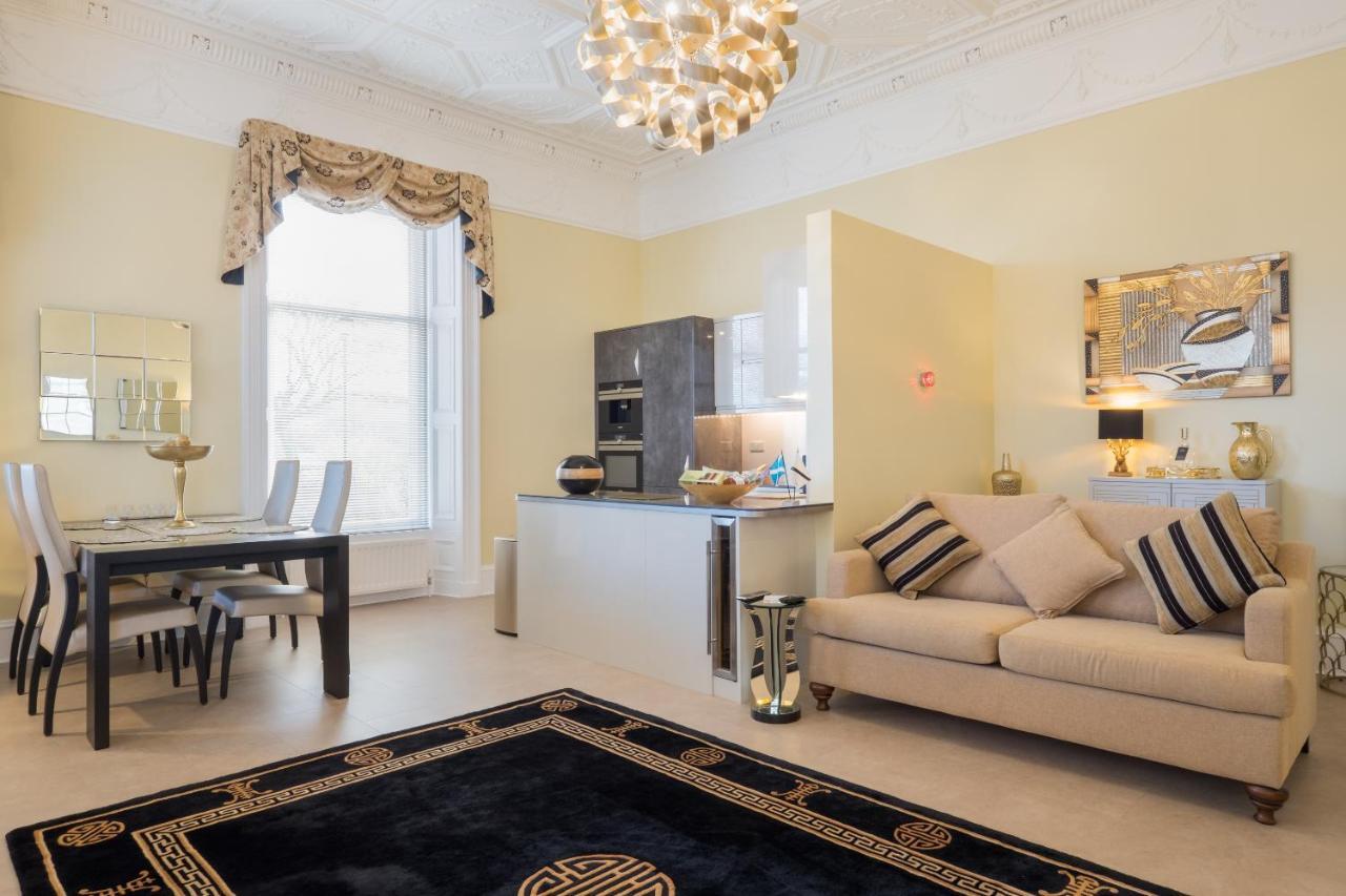 Marks At The Manor Luxury Riverside Apartments - Sleeps Up To 4, With Parking And Sky Tv Aberdeen Exterior photo