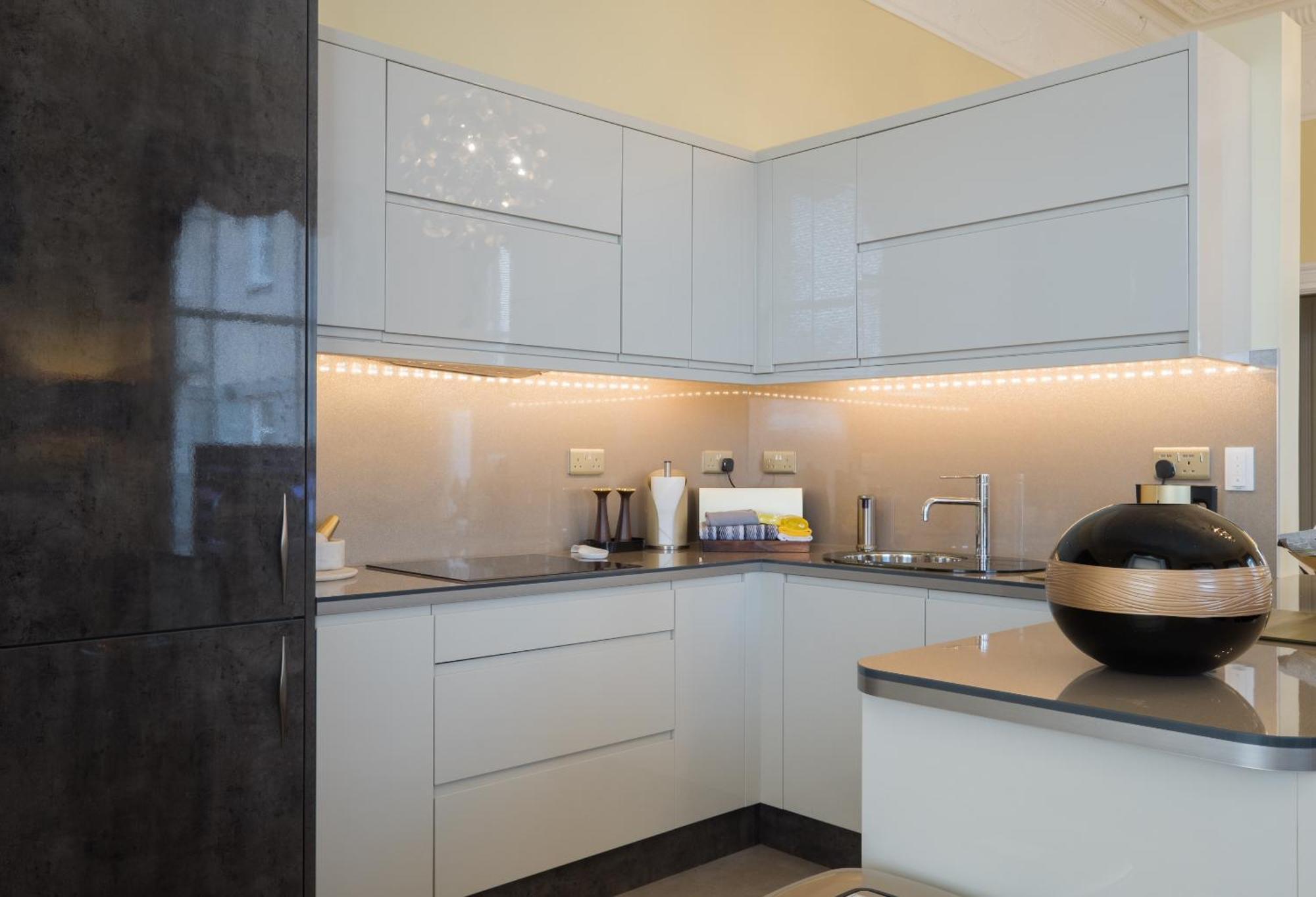 Marks At The Manor Luxury Riverside Apartments - Sleeps Up To 4, With Parking And Sky Tv Aberdeen Exterior photo